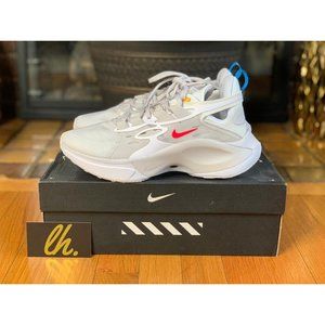Size 7.5 Nike Signal D/MS/X "White"